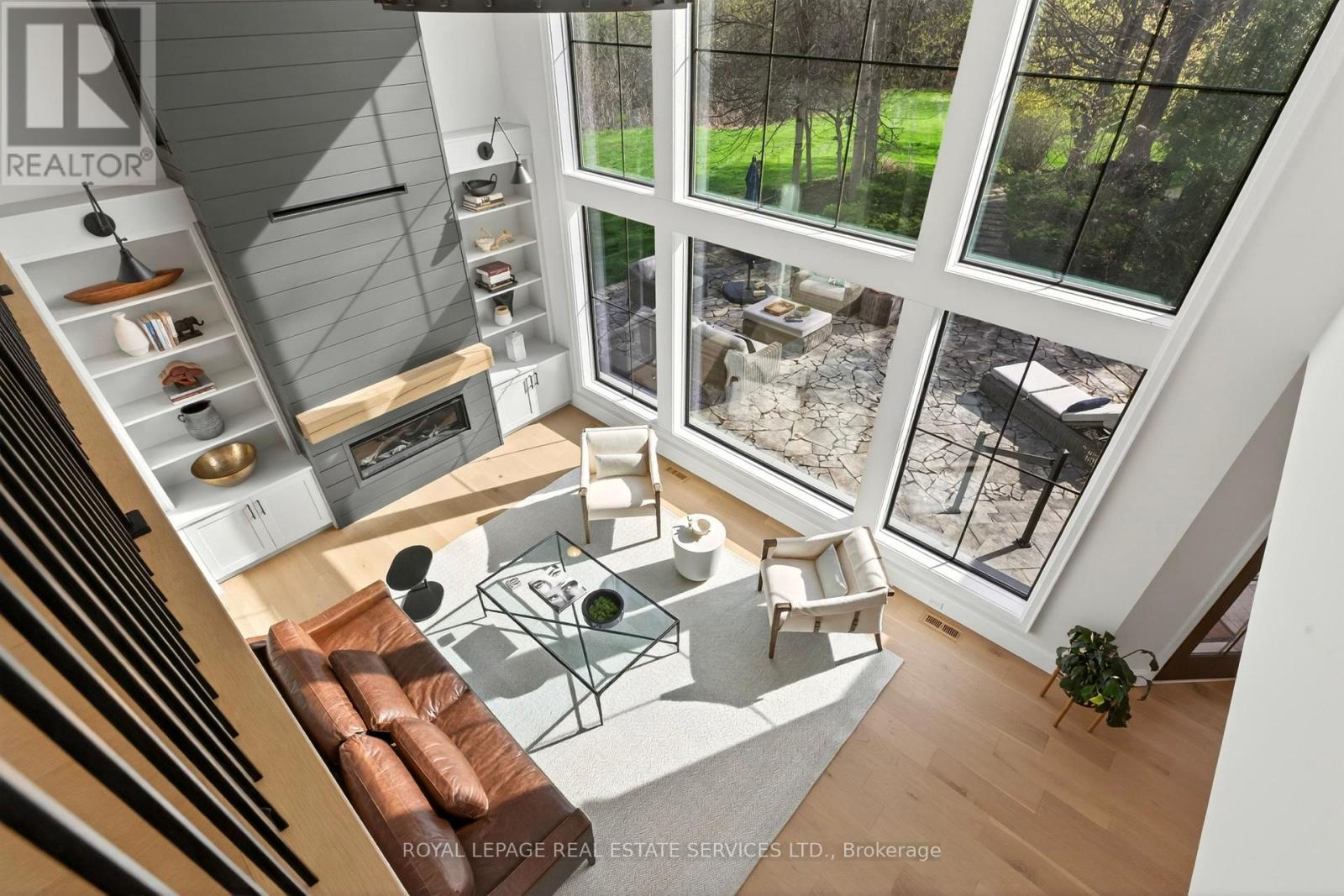 6472 Mcniven Court, Burlington, ON - Indoor Photo Showing Other Room