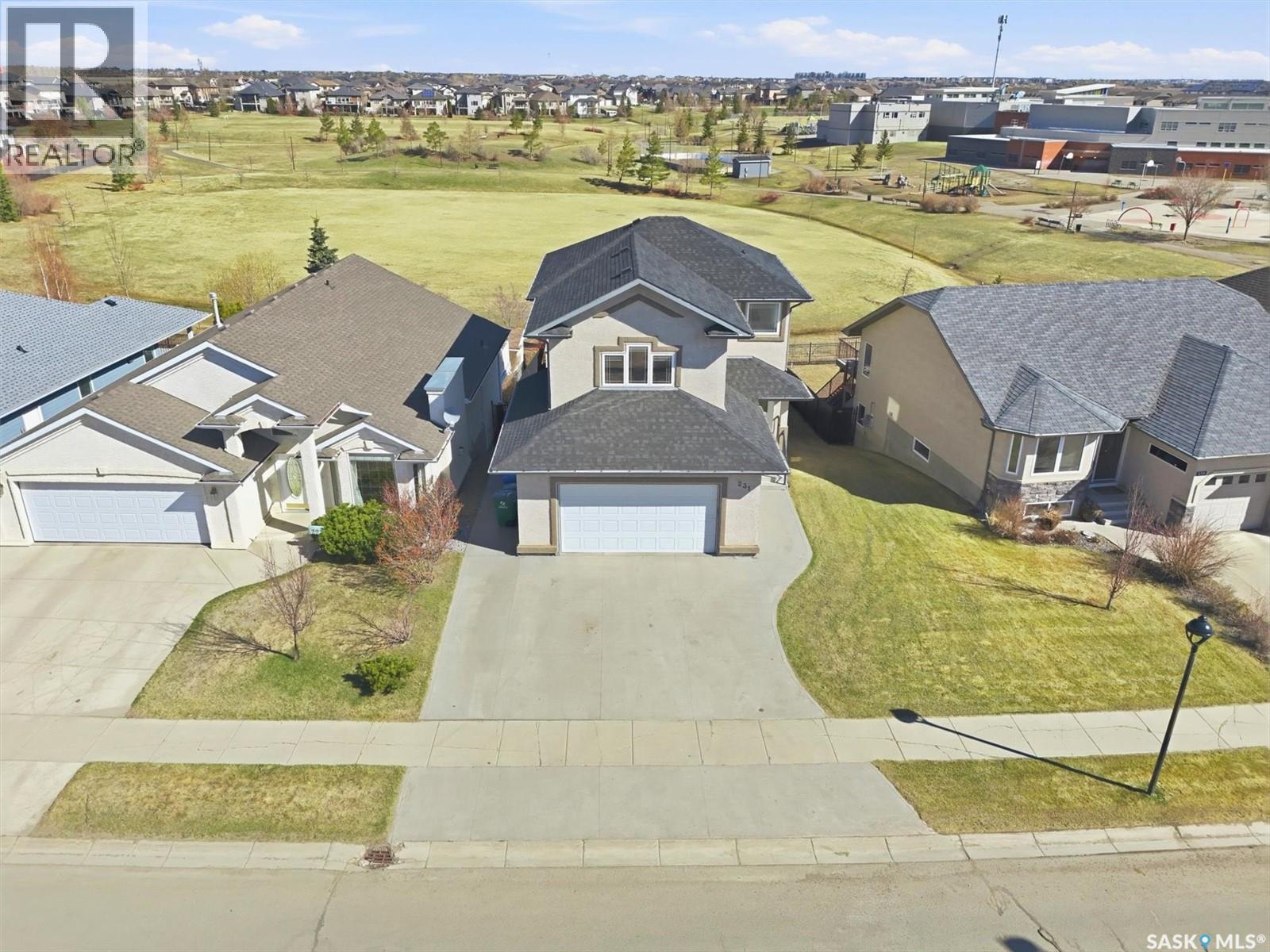 231 Willowgrove Boulevard, Saskatoon, SK - Outdoor With Facade