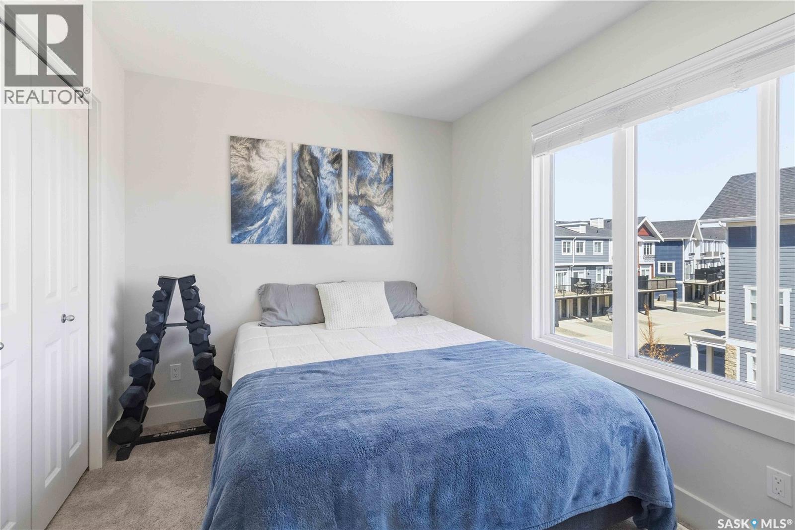 711 Meadows Boulevard, Saskatoon, SK - Indoor Photo Showing Bedroom