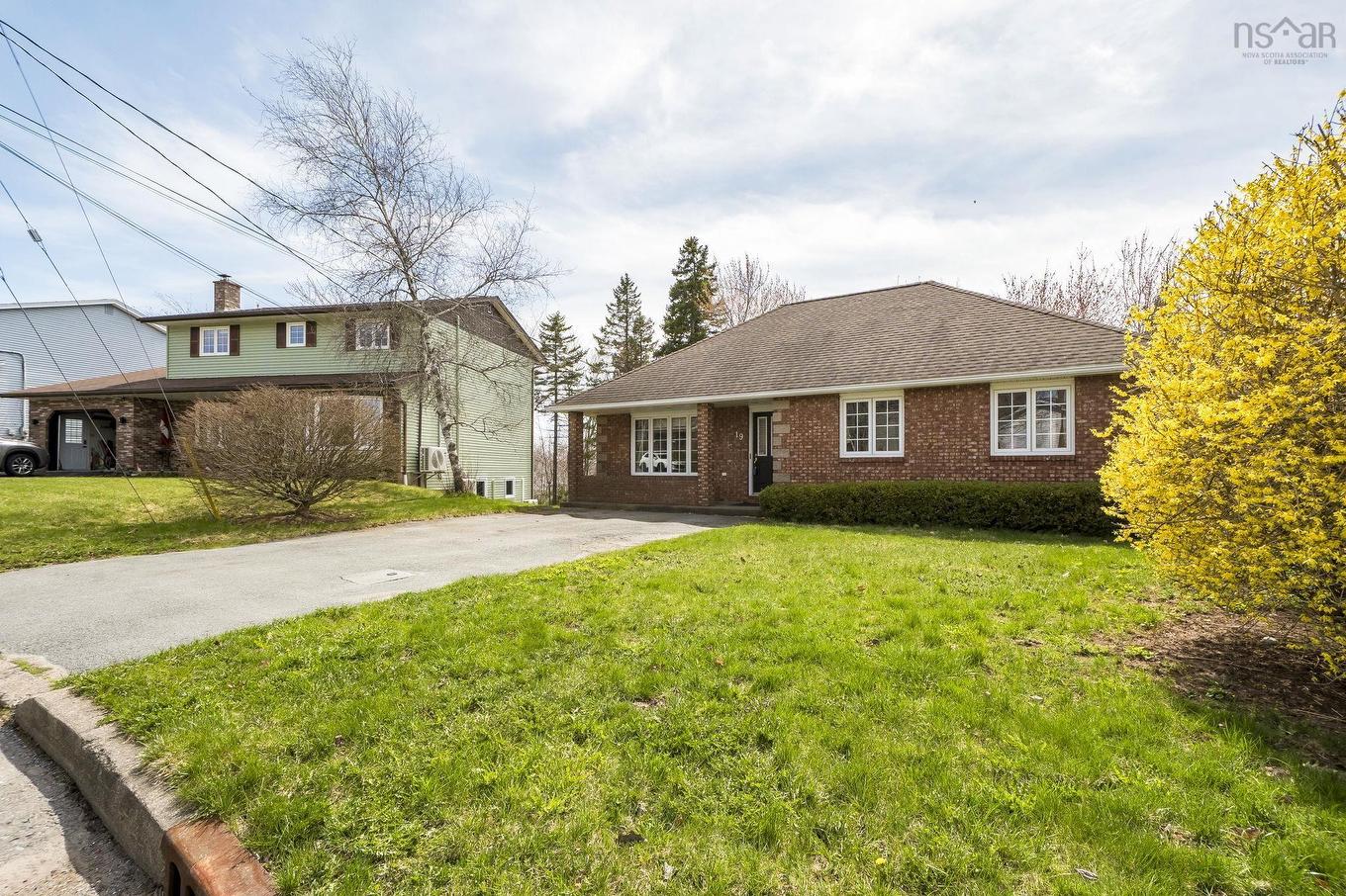 19 Columbo Drive, Dartmouth, NS