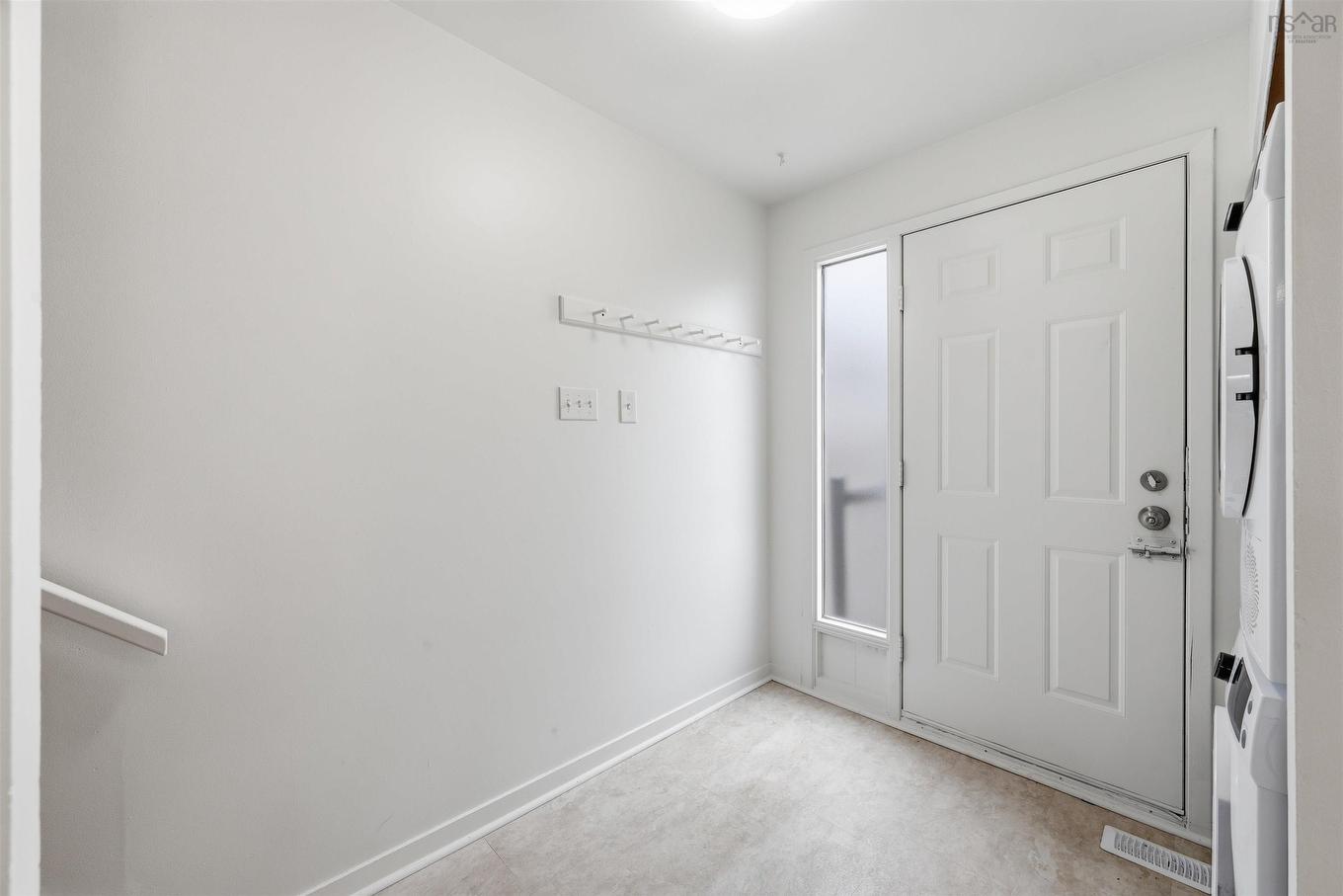 18 Roblea Drive, Dartmouth, NS