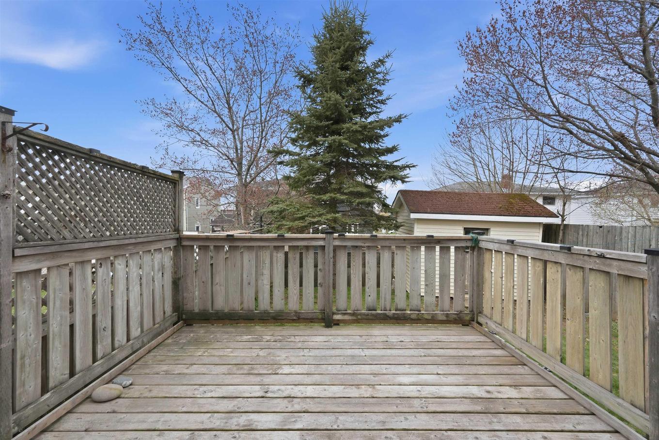 18 Roblea Drive, Dartmouth, NS