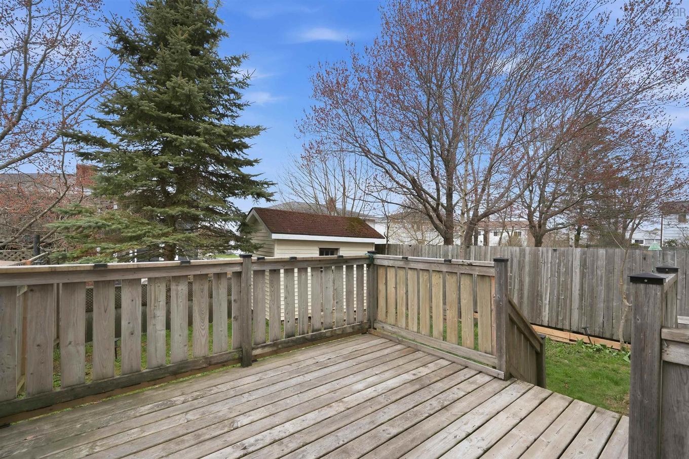 18 Roblea Drive, Dartmouth, NS