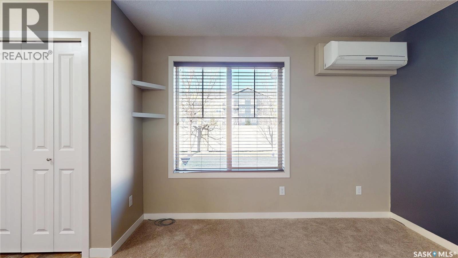 29 5545 Blake Crescent, Regina, SK - Indoor Photo Showing Other Room