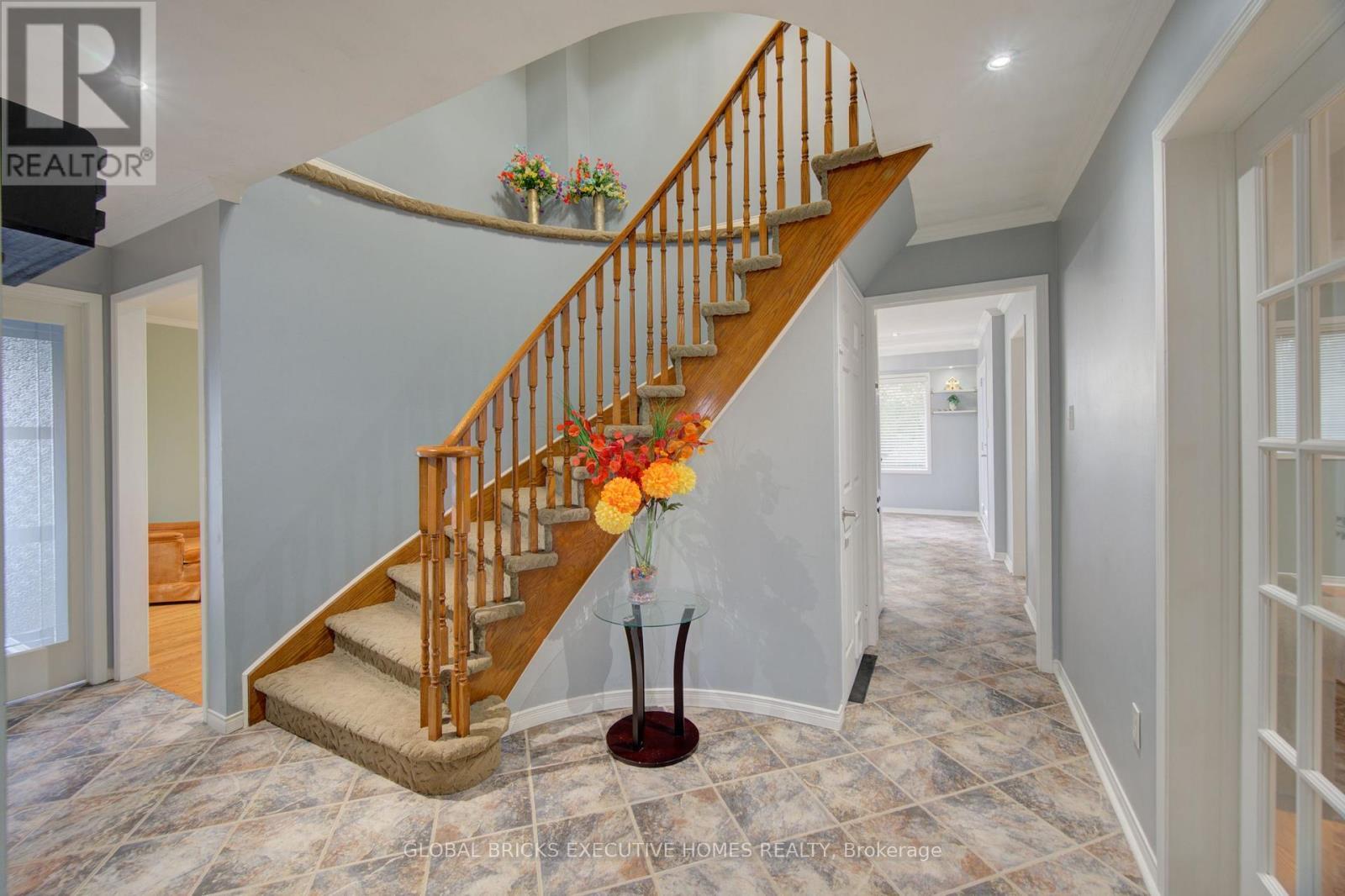 35 Attwood Drive, Cambridge, ON - Indoor Photo Showing Other Room