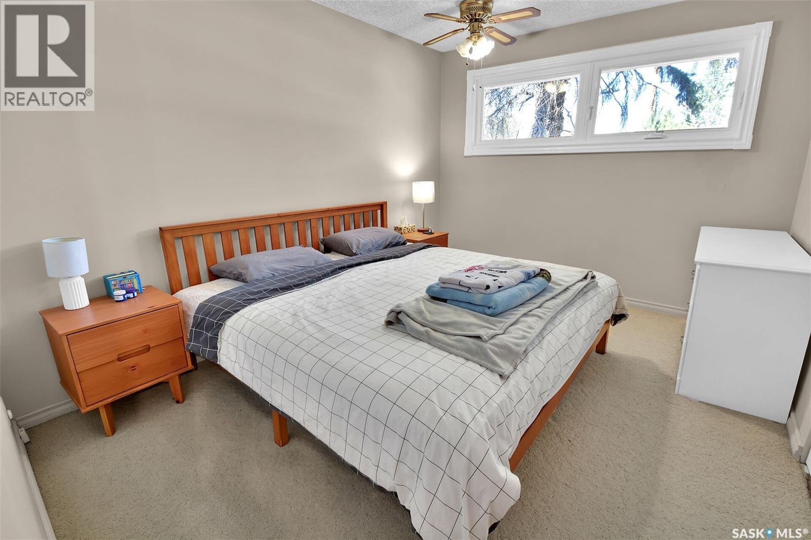 63 Spinks Drive, Saskatoon, SK - Indoor Photo Showing Bedroom