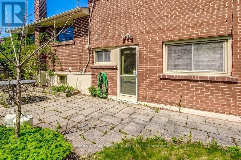 4356 Dublin Crescent, Burlington, ON - Outdoor
