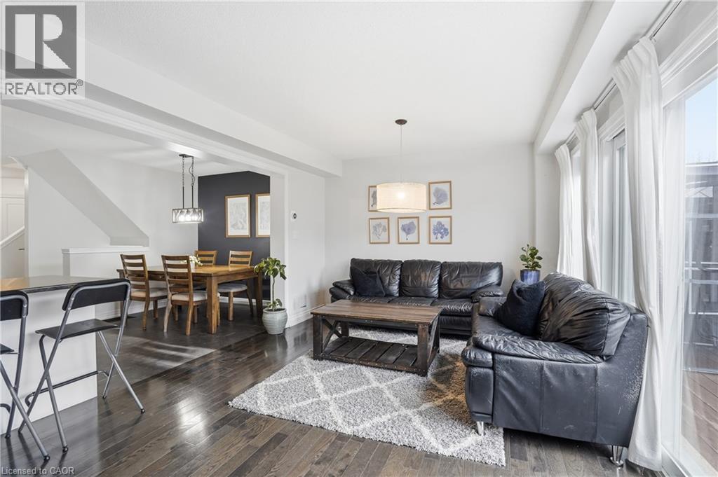 258 Fall Fair Way, Binbrook, ON - Indoor Photo Showing Living Room