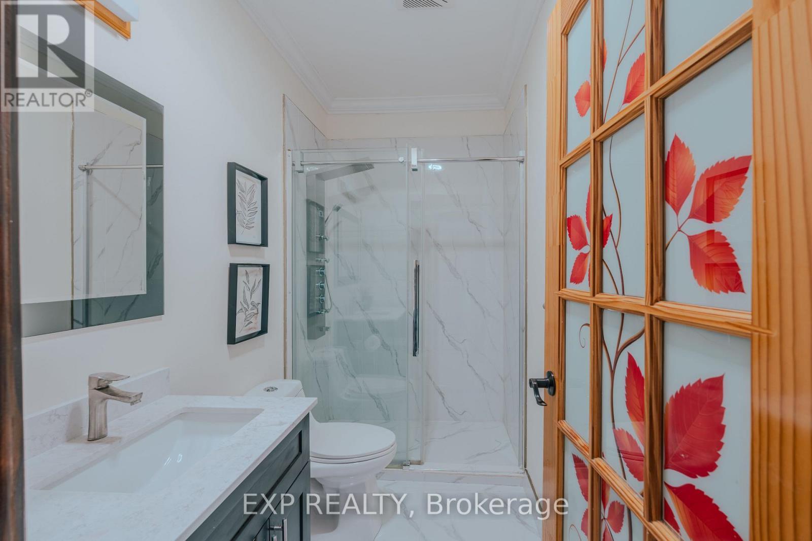 3257 Monica Drive, Mississauga, ON - Indoor Photo Showing Bathroom