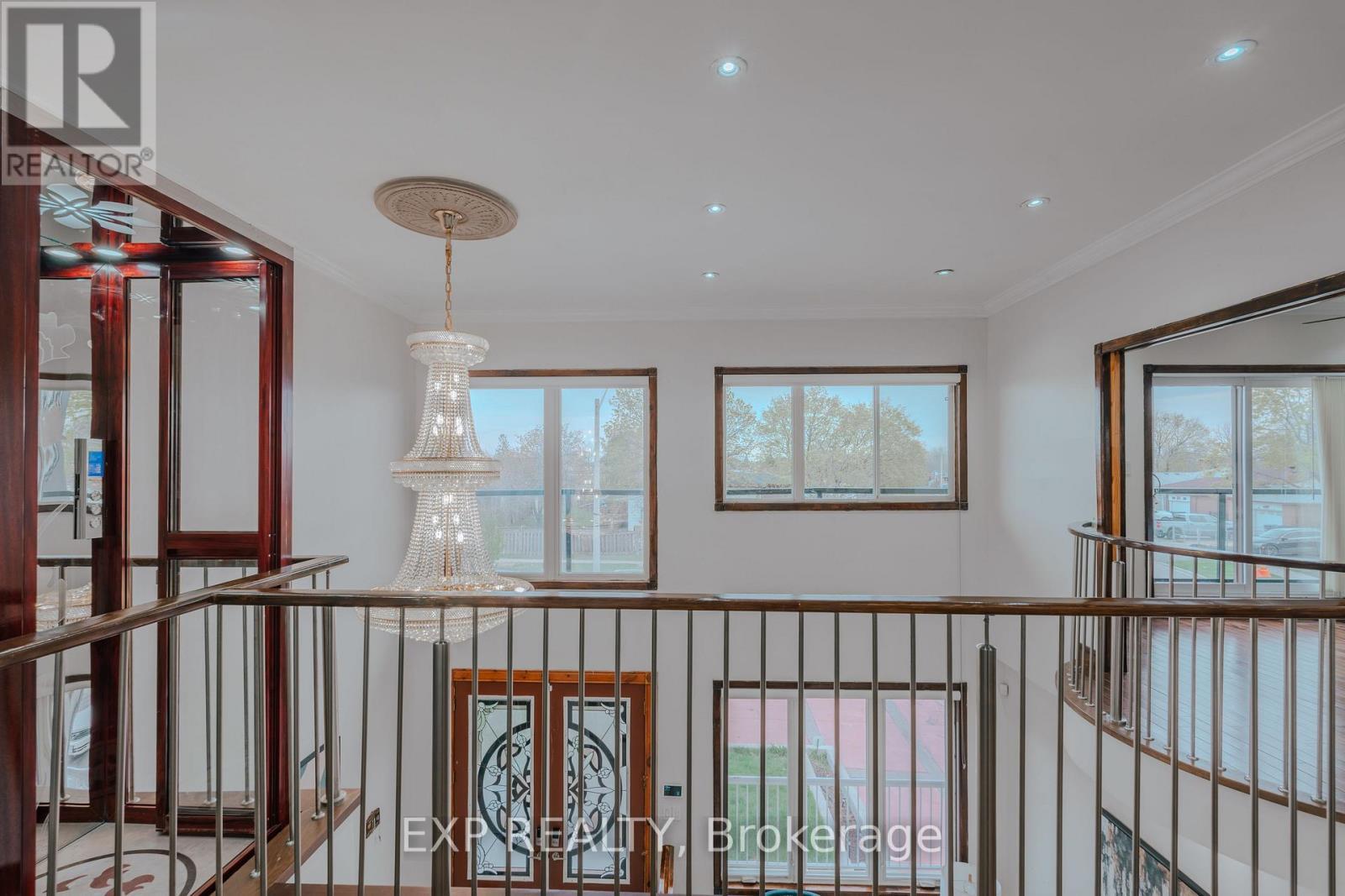 3257 Monica Drive, Mississauga, ON - Indoor Photo Showing Other Room