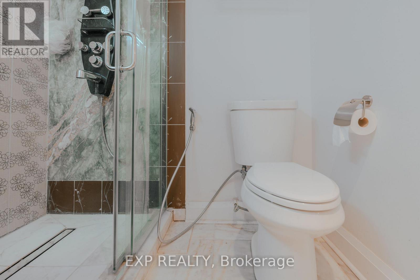 3257 Monica Drive, Mississauga, ON - Indoor Photo Showing Bathroom