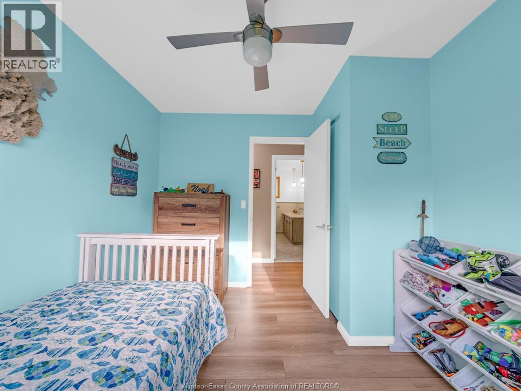 1919 Rochester Townline, Lakeshore, ON - Indoor Photo Showing Bedroom