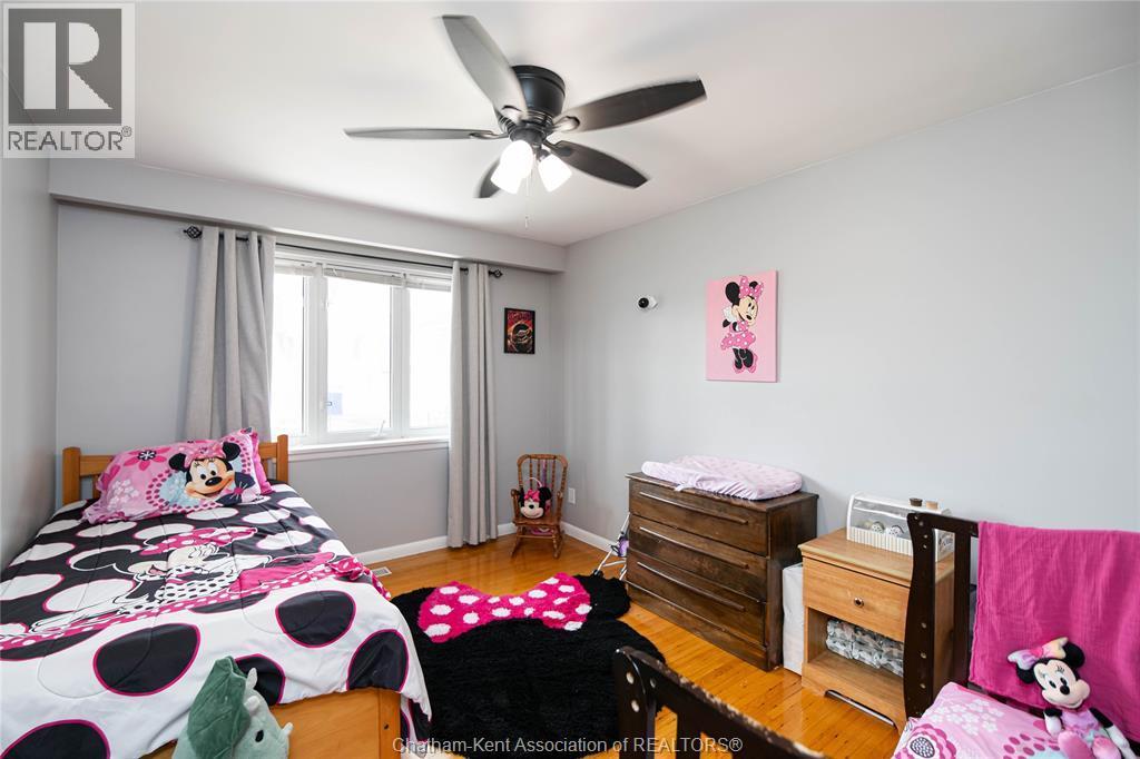 39 Chippewa Drive, Chatham, ON - Indoor Photo Showing Bedroom