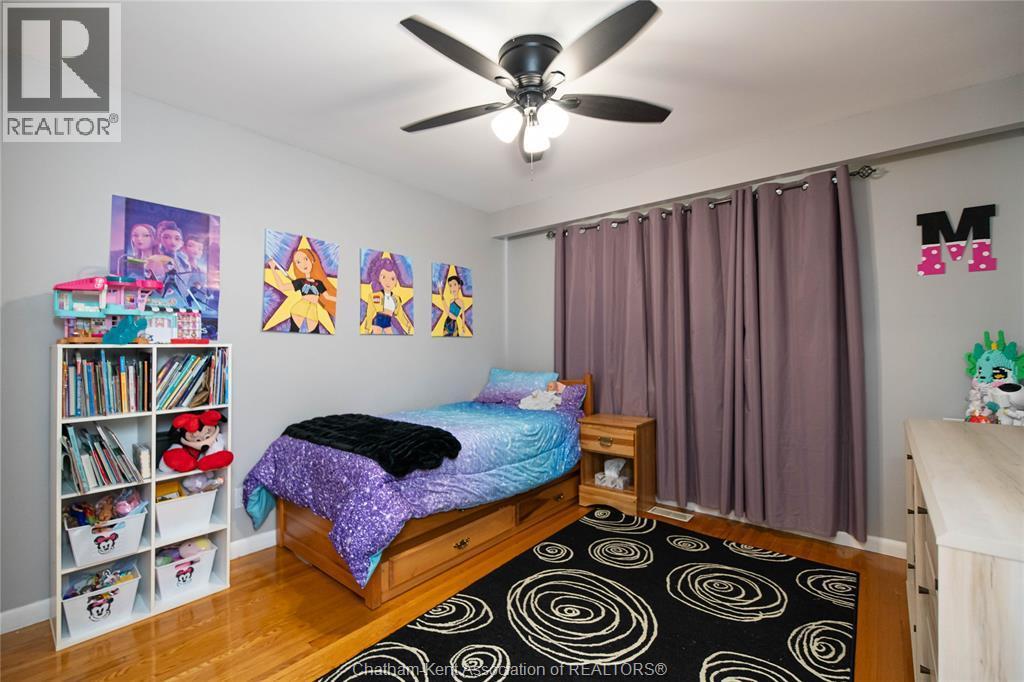 39 Chippewa Drive, Chatham, ON - Indoor Photo Showing Bedroom