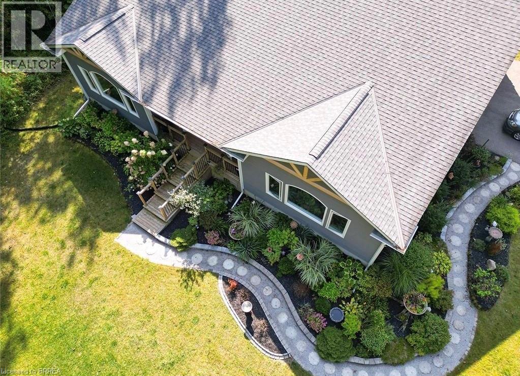 Beautiful Landscaping Throughout - 156 St Johns Road W, Simcoe, ON - Outdoor