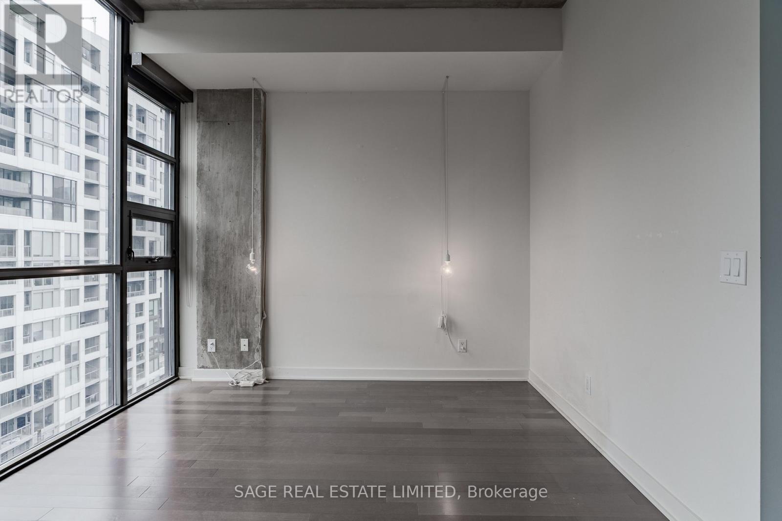 811 - 60 Bathurst Street, Toronto, ON - Indoor Photo Showing Other Room
