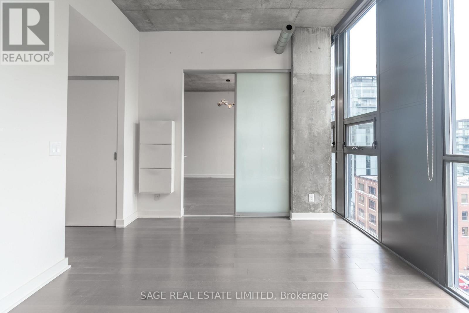 811 - 60 Bathurst Street, Toronto, ON - Indoor Photo Showing Other Room