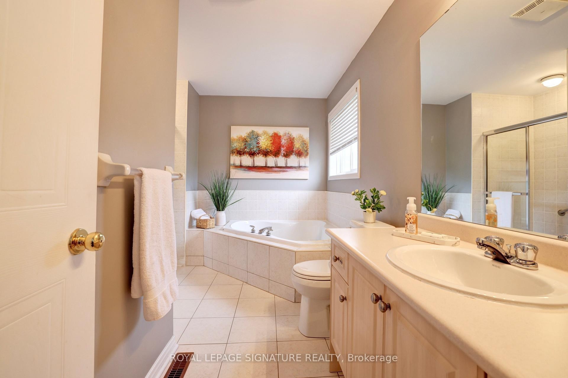 798 Spinning Wheel Crescent, Mississauga, ON - Indoor Photo Showing Bathroom