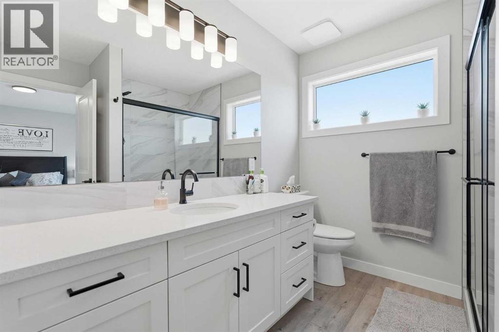 120 Treeline Manor Sw, Calgary, AB