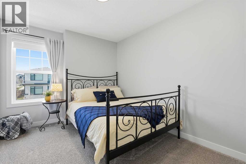 120 Treeline Manor Sw, Calgary, AB