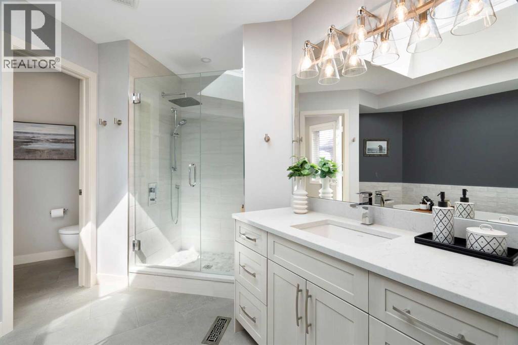 4pc ensuite bathroom - 71 Chaparral Grove Se, Calgary, AB