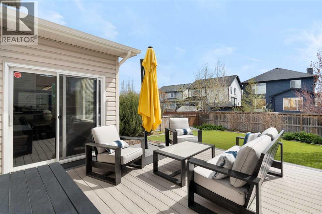 South facing compositedeck - 71 Chaparral Grove Se, Calgary, AB