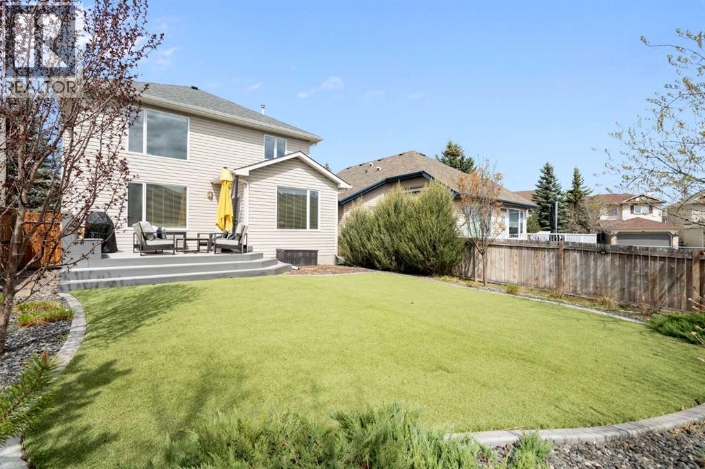 Beautifully landscaped yard - 71 Chaparral Grove Se, Calgary, AB
