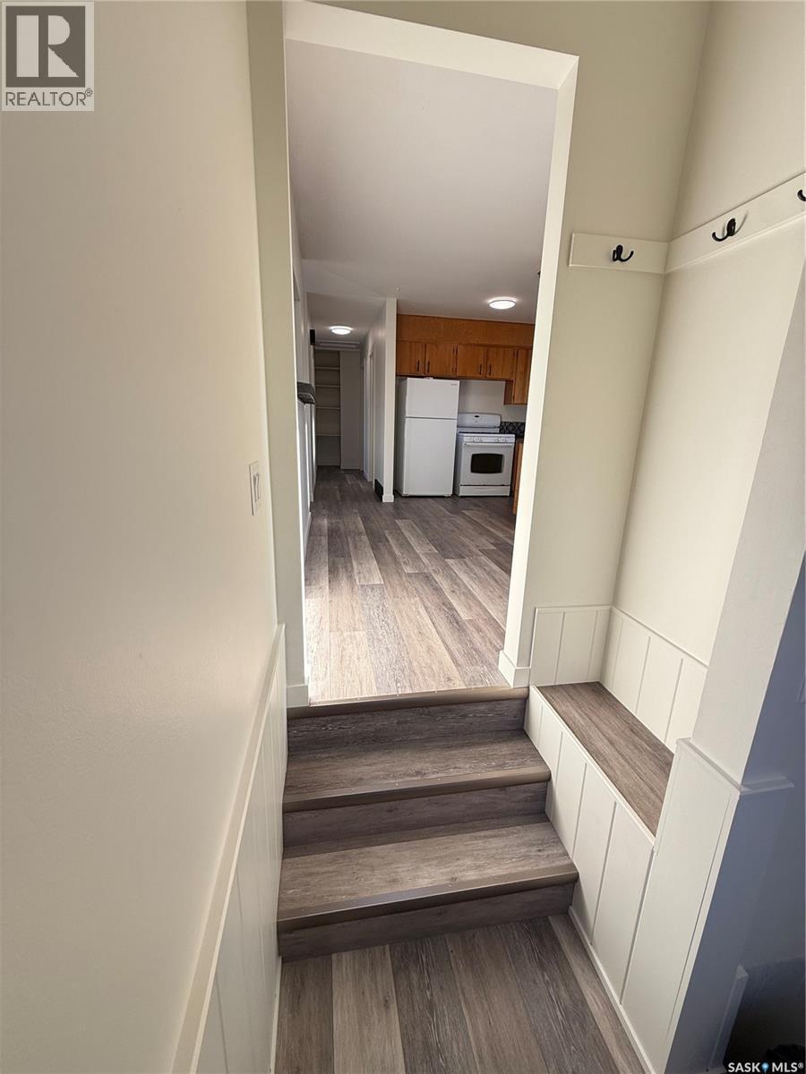 805 Stanley Street, Esterhazy, SK - Indoor Photo Showing Other Room
