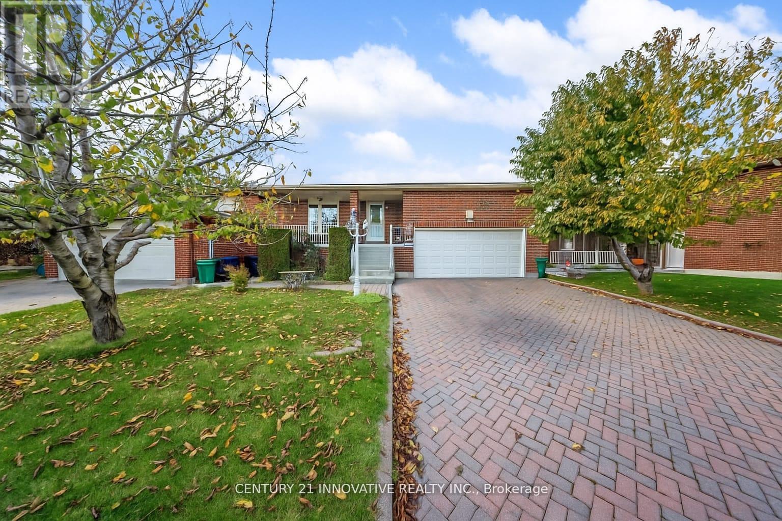 816 Willowbank Trail, Mississauga, ON - Outdoor