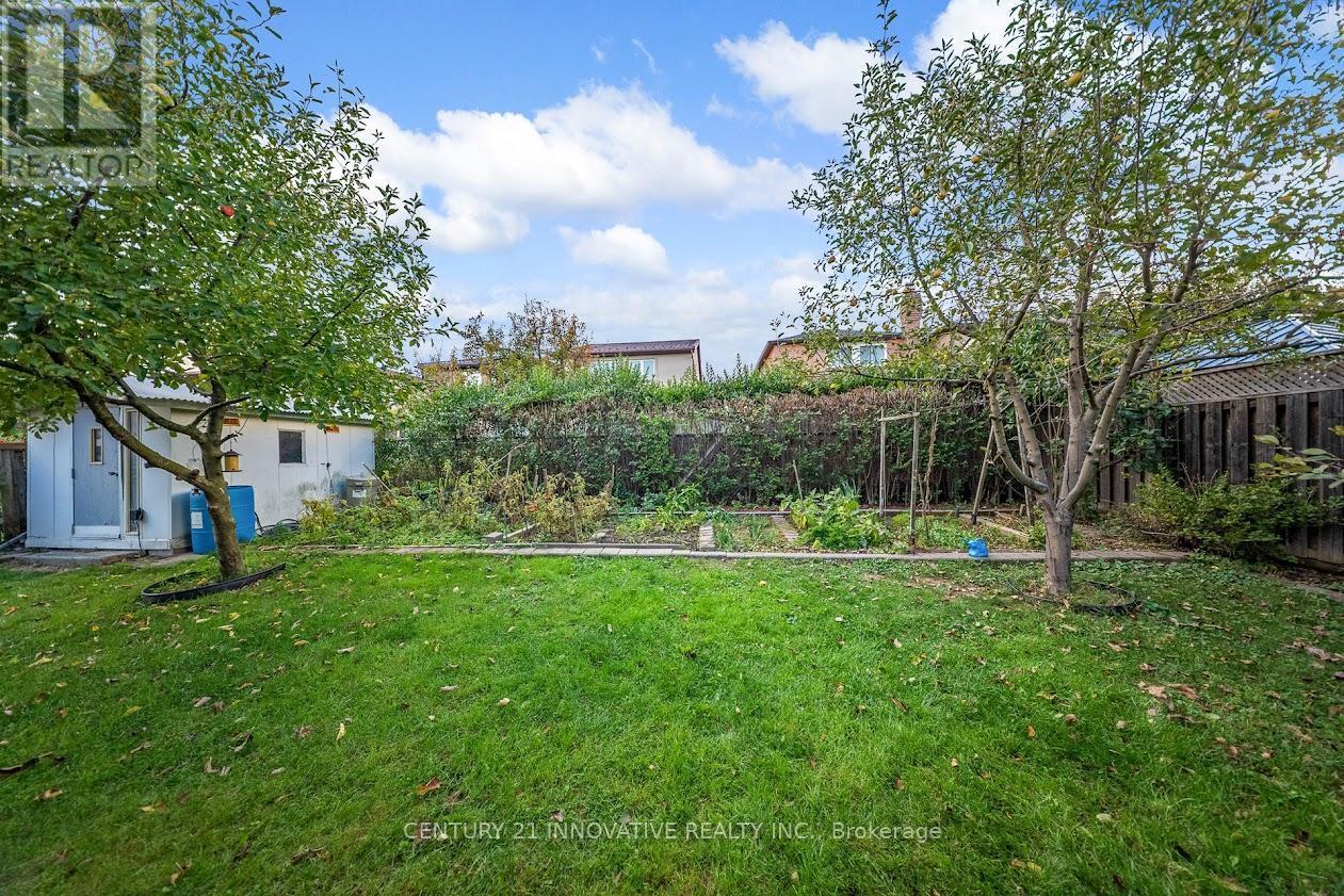 816 Willowbank Trail, Mississauga, ON - Outdoor