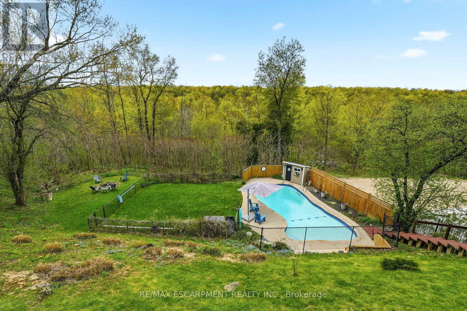 5258 Cedar Springs Road, Burlington, ON - Outdoor