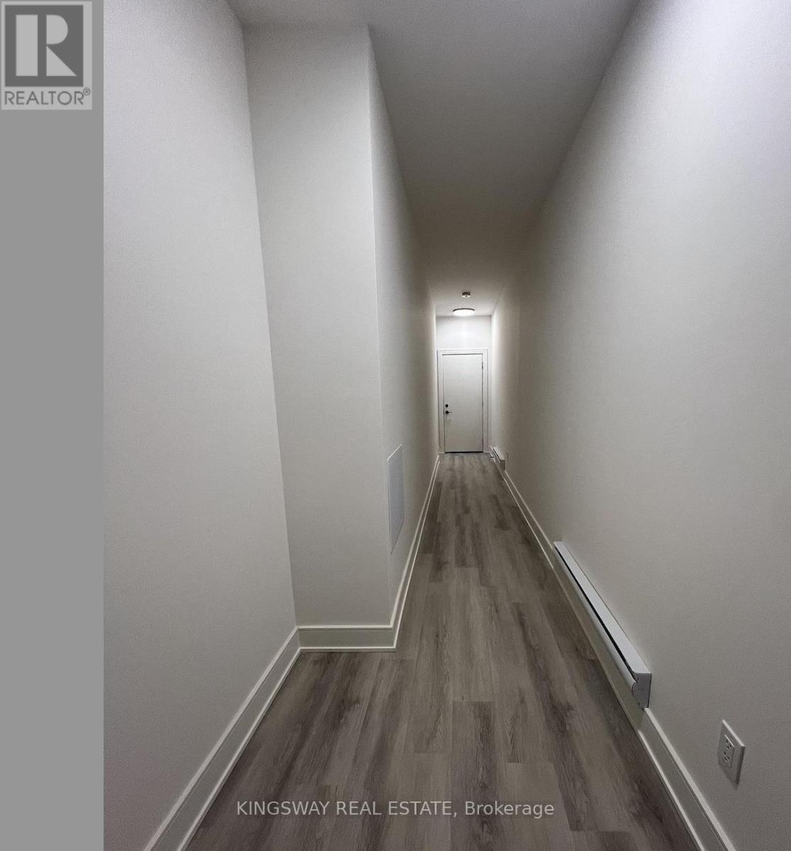122 Everett Common, St. Catharines, ON - Indoor Photo Showing Other Room