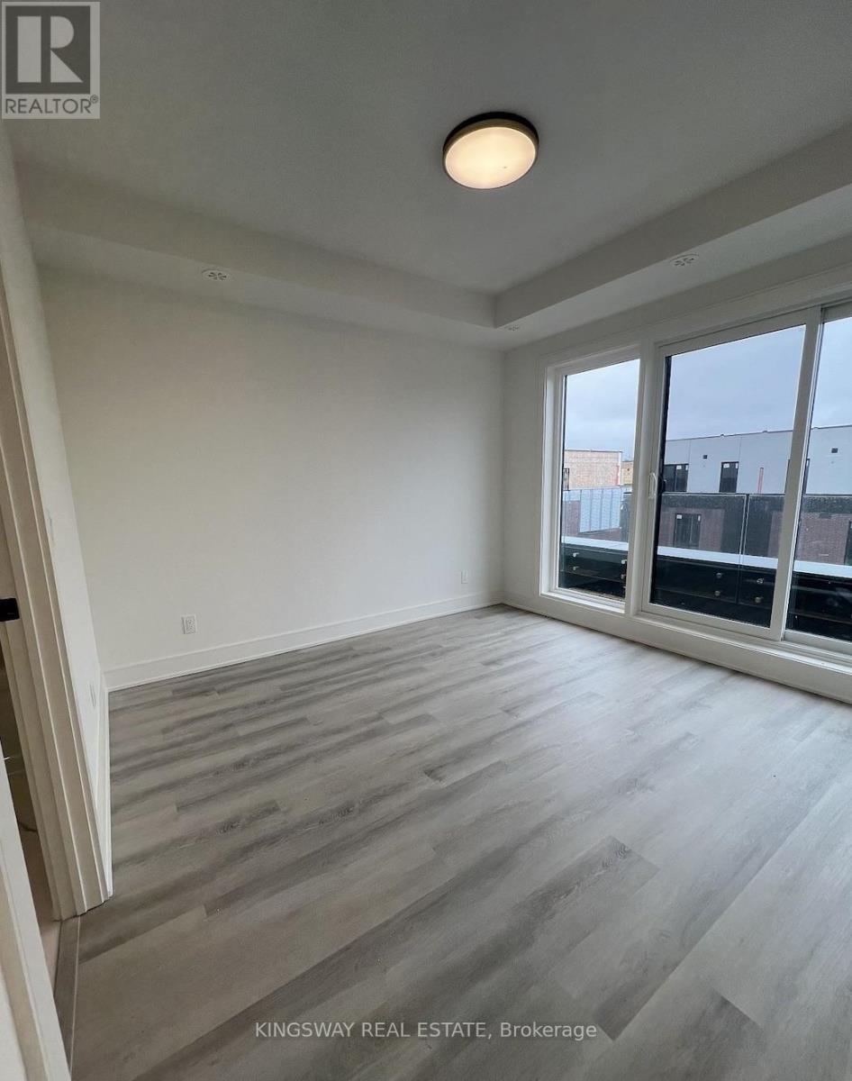 122 Everett Common, St. Catharines, ON - Indoor Photo Showing Other Room