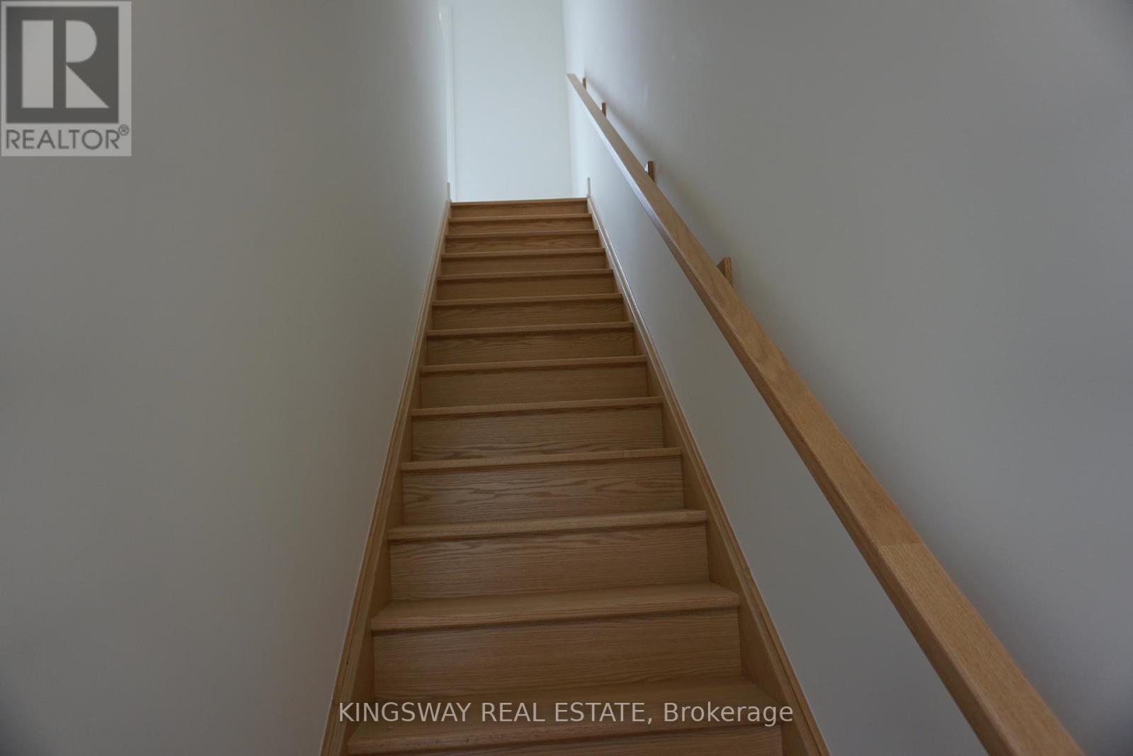 122 Everett Common, St. Catharines, ON - Indoor Photo Showing Other Room