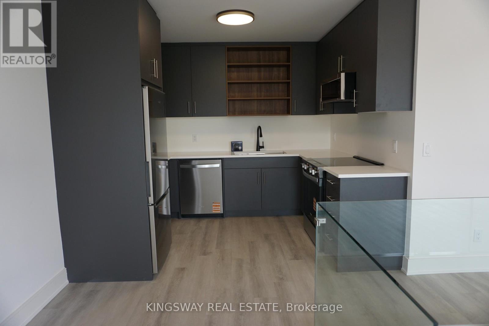 122 Everett Common, St. Catharines, ON - Indoor Photo Showing Kitchen