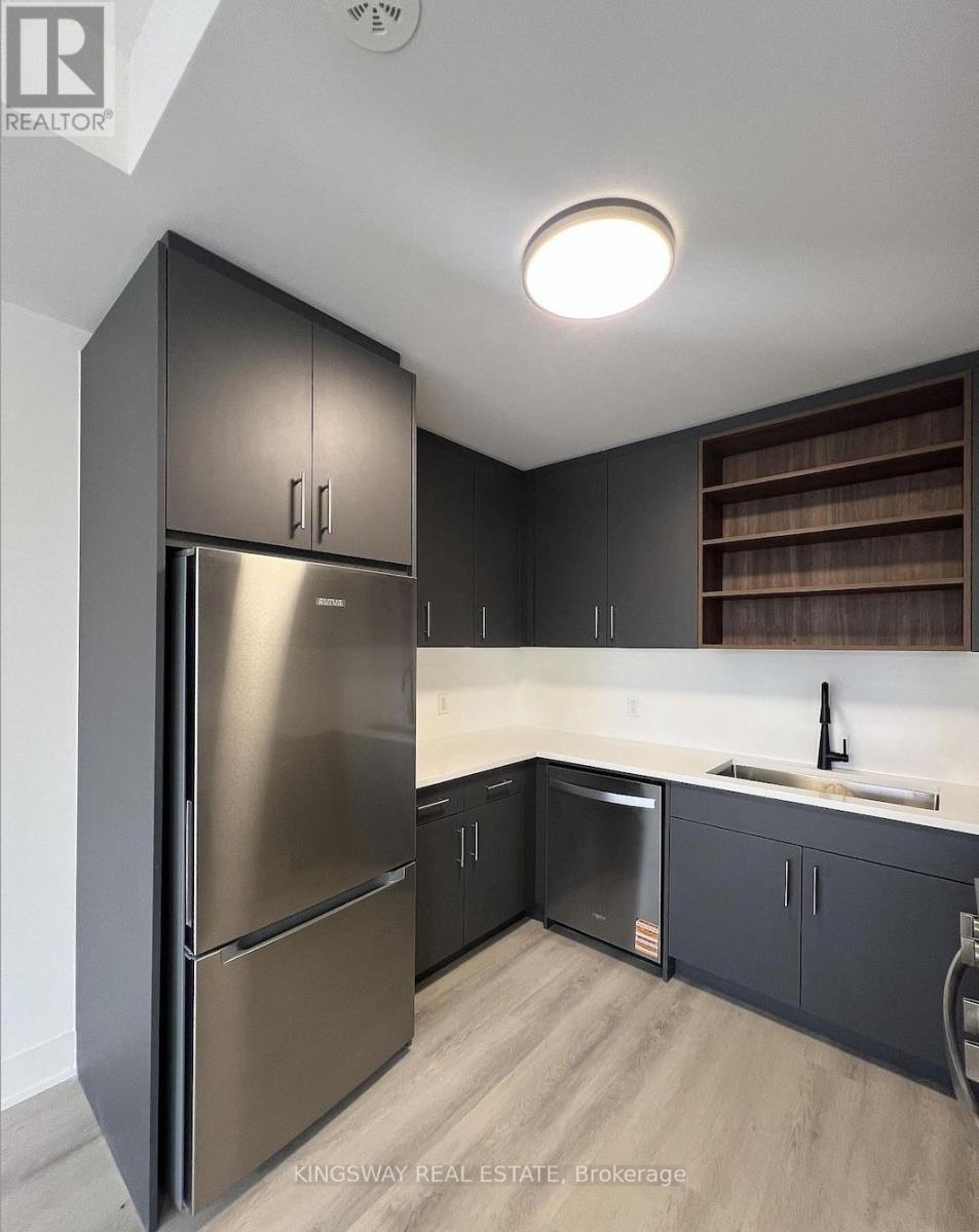 122 Everett Common, St. Catharines, ON - Indoor Photo Showing Kitchen