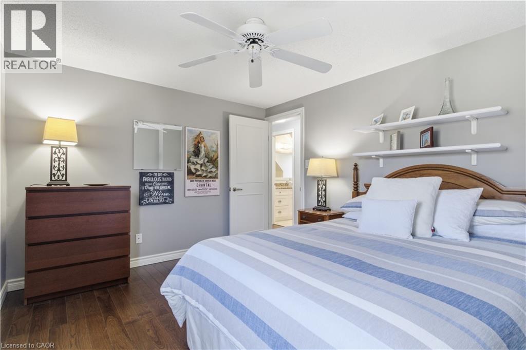 125 Covington Crescent, Kitchener, ON - Indoor Photo Showing Bedroom