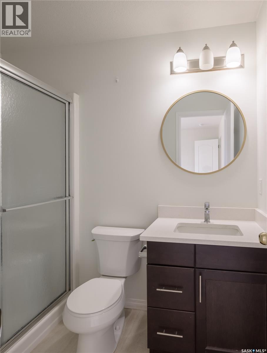5549 Waterer Road, Regina, SK - Indoor Photo Showing Bathroom
