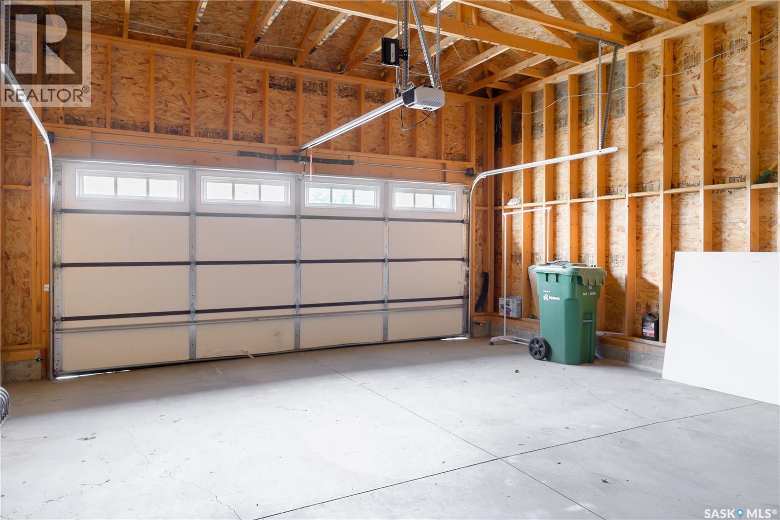 5549 Waterer Road, Regina, SK - Indoor Photo Showing Garage
