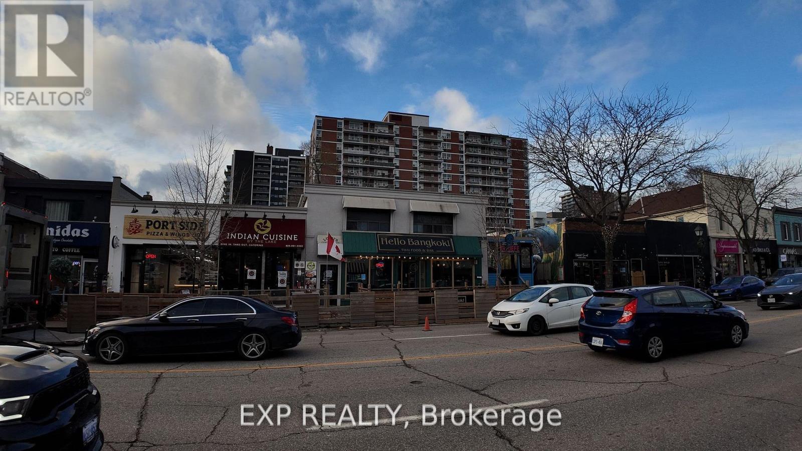 59 Lakeshore Road E, Mississauga, ON