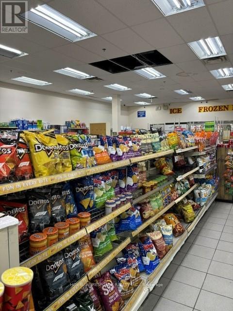 210 Mohawk Road E, Hamilton, ON