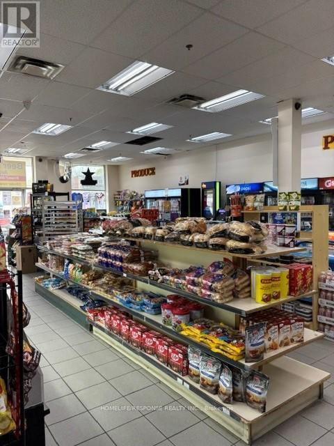 210 Mohawk Road E, Hamilton, ON