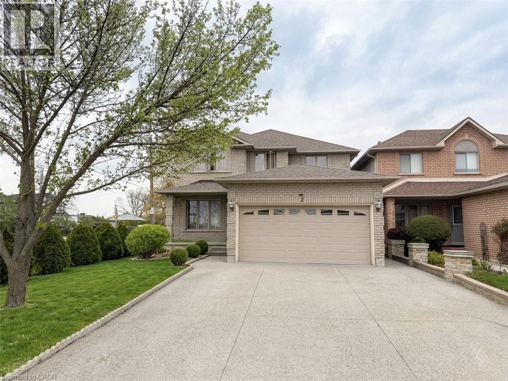 2 Pineridge Drive, Hamilton, ON - Outdoor With Facade
