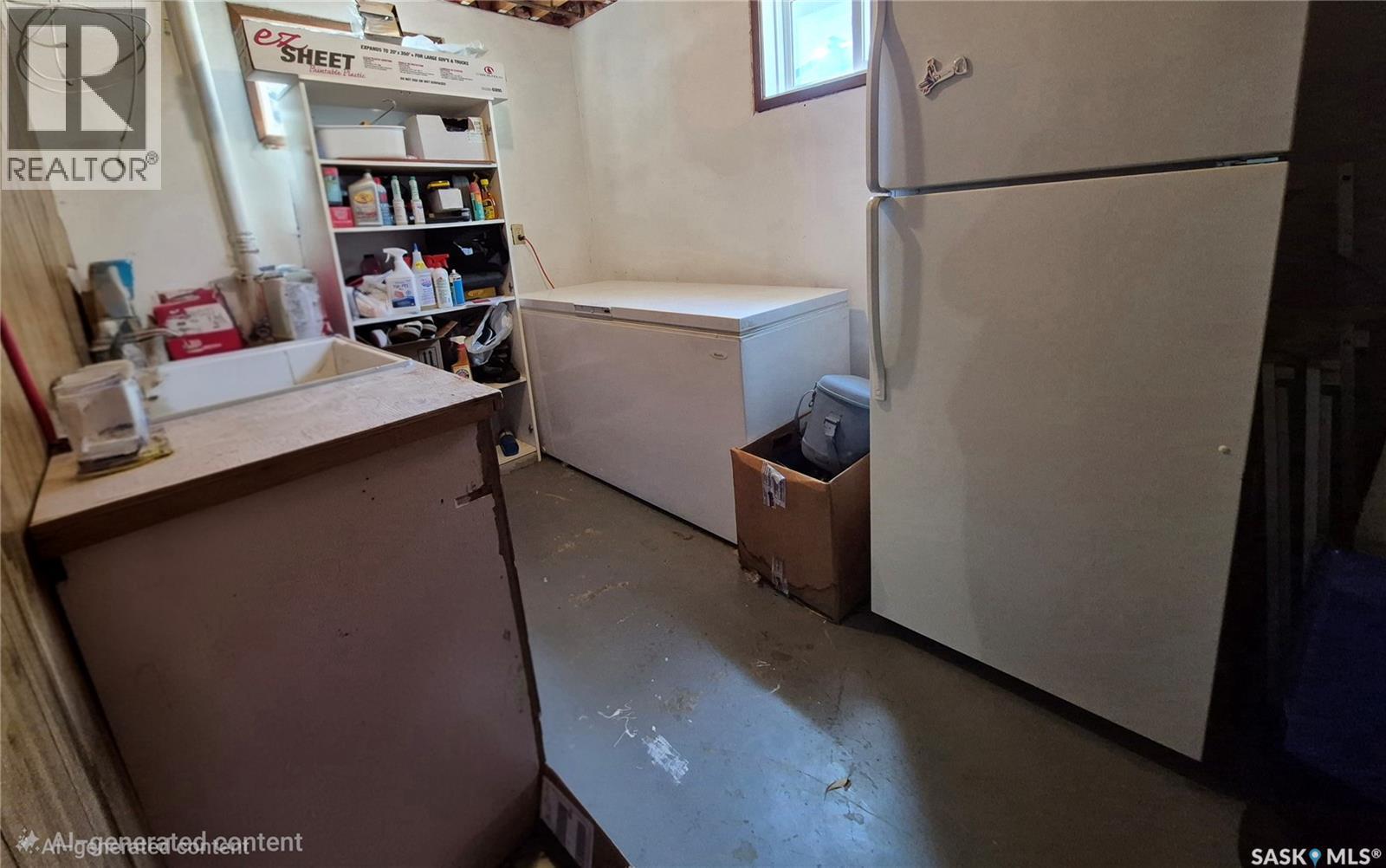 246 Battleford Trail, Swift Current, SK - Indoor Photo Showing Laundry Room