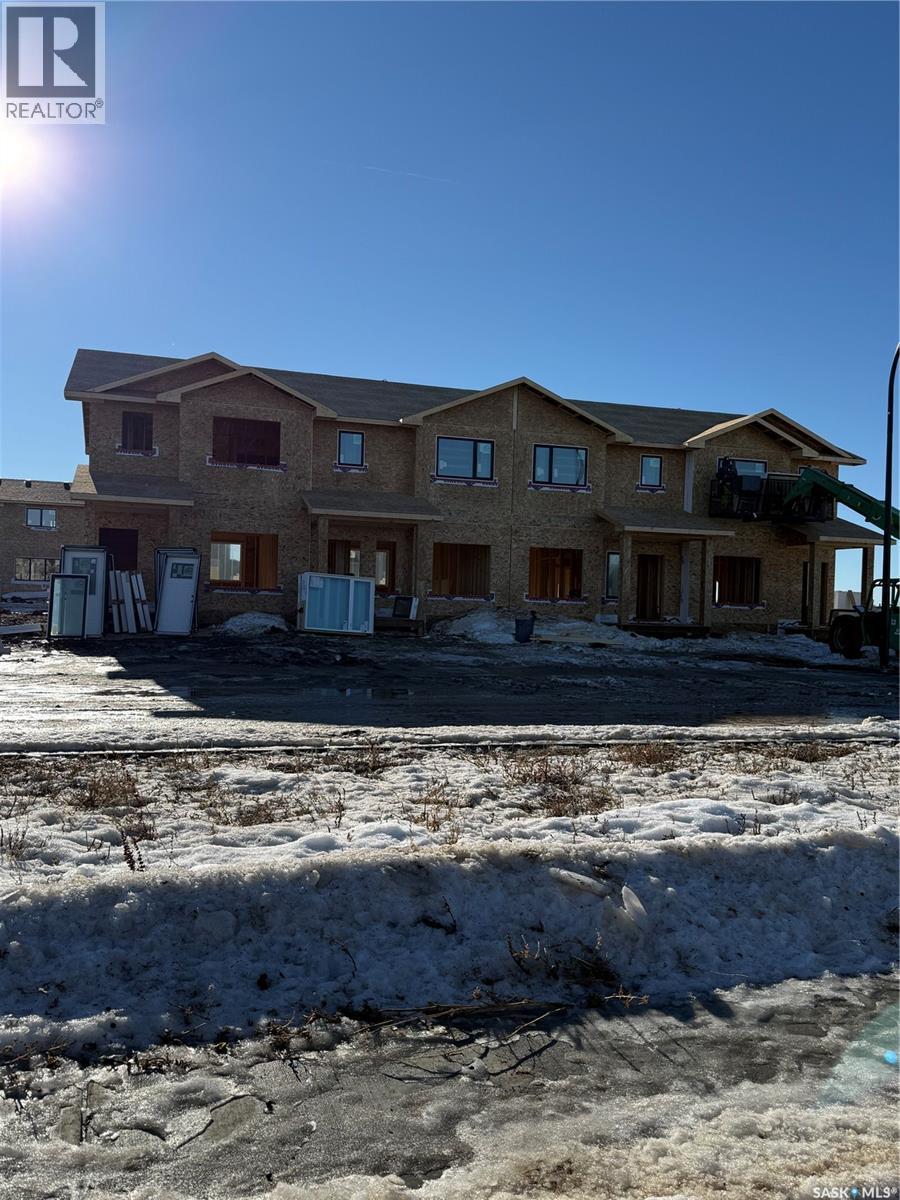 51 Taskamanwa Terrace, Saskatoon, SK - Outdoor