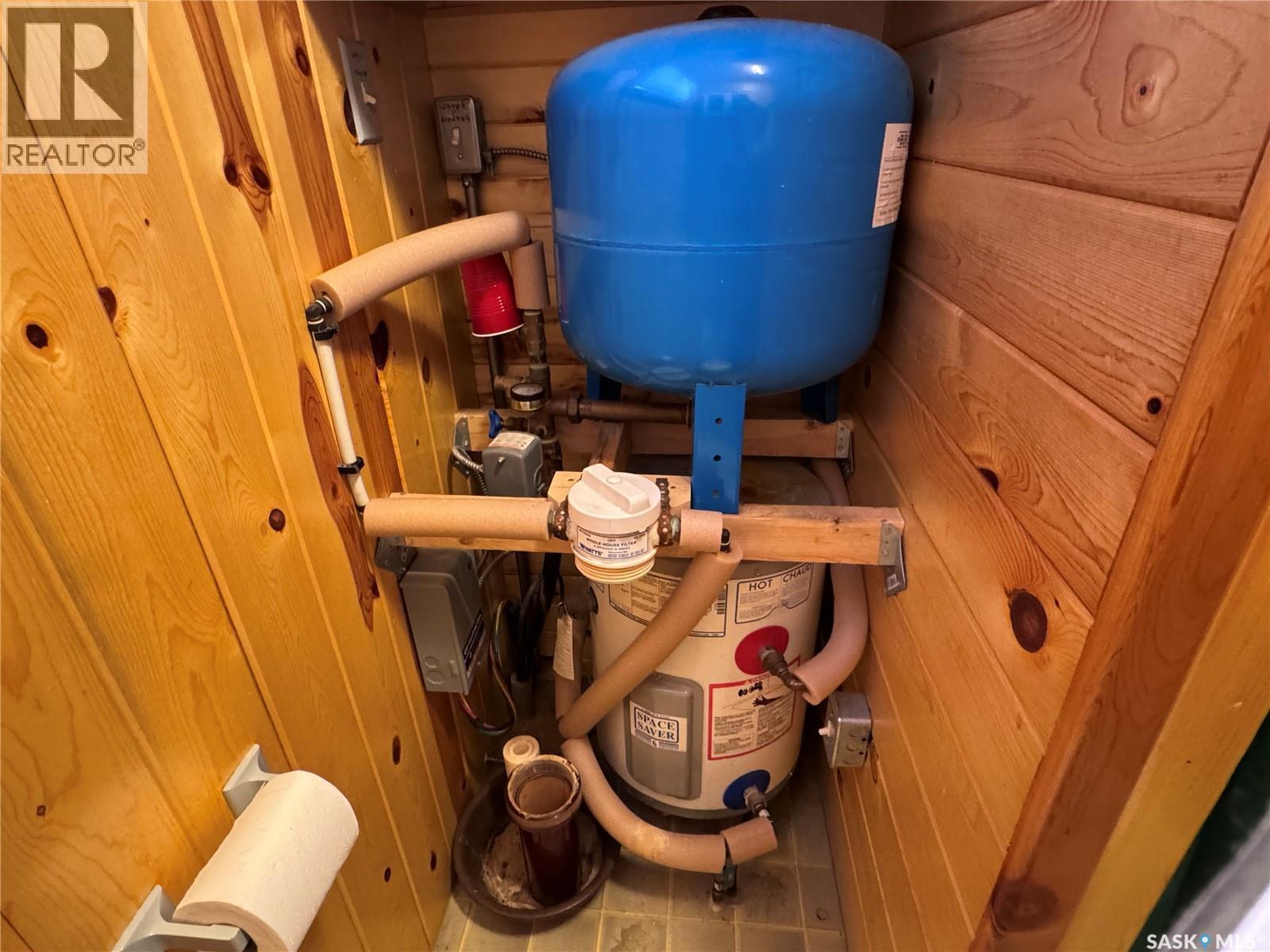 2 Ermine Place, Weyakwin, SK - Indoor
