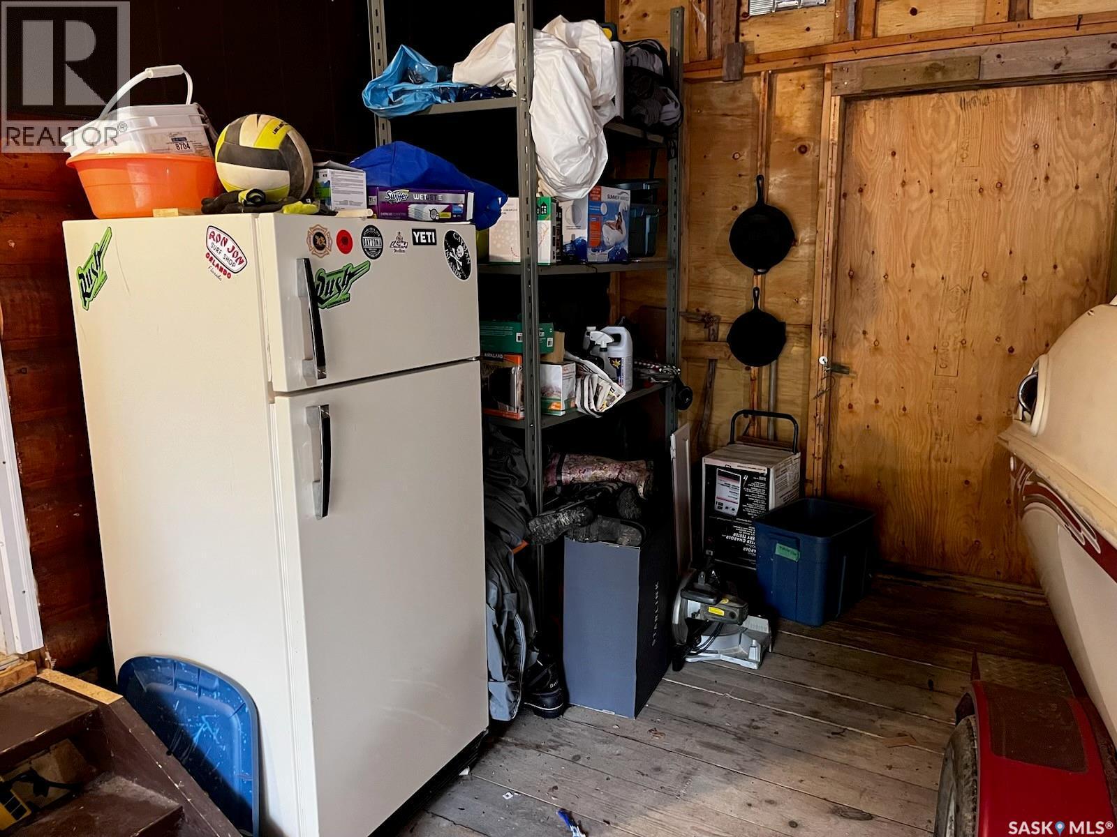 2 Ermine Place, Weyakwin, SK - Indoor