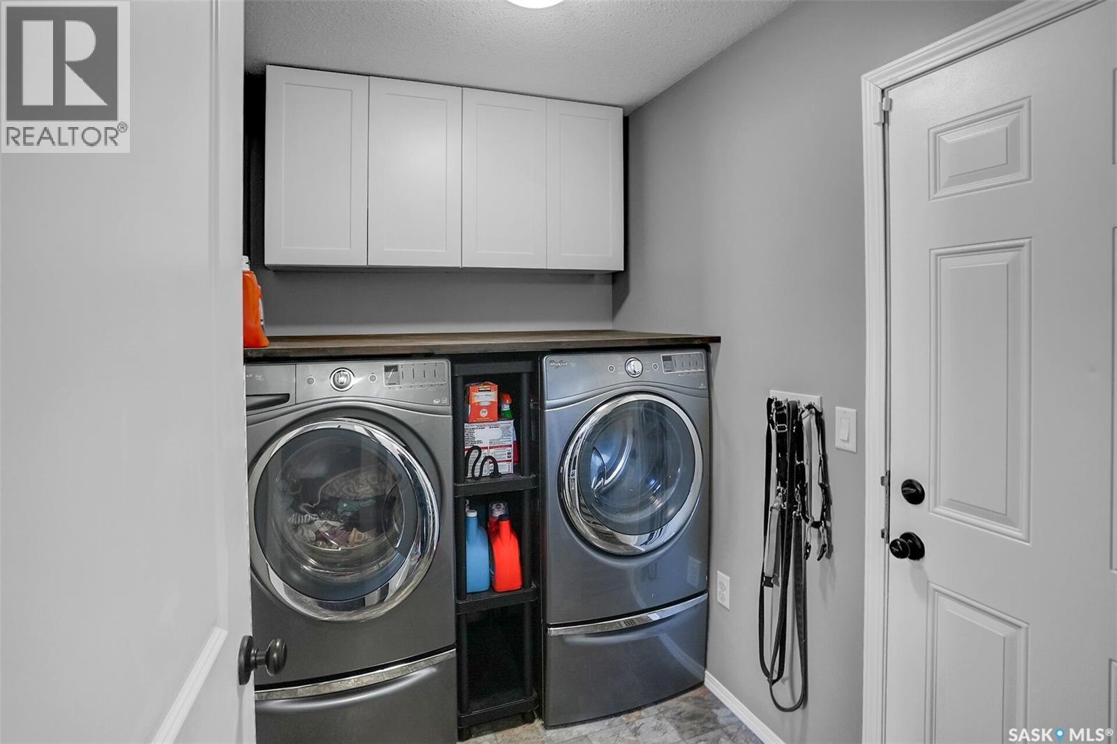 5130 Anthony Way, Regina, SK - Indoor Photo Showing Laundry Room