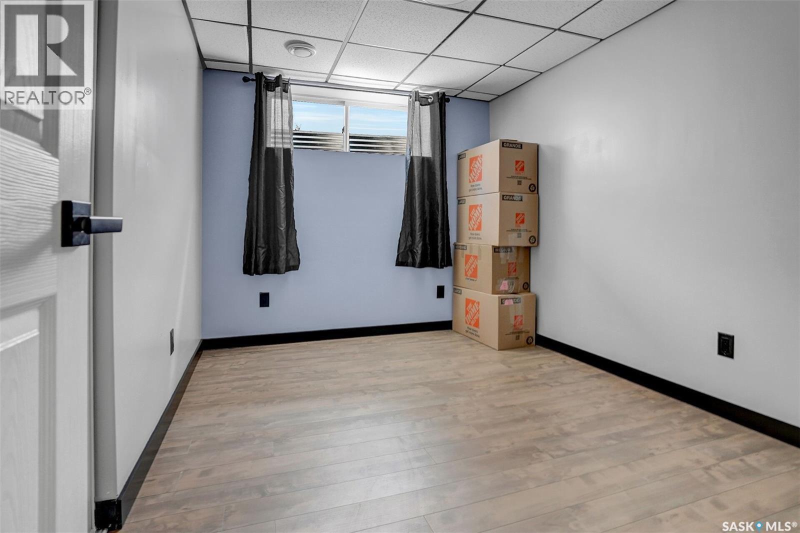 5130 Anthony Way, Regina, SK - Indoor Photo Showing Other Room