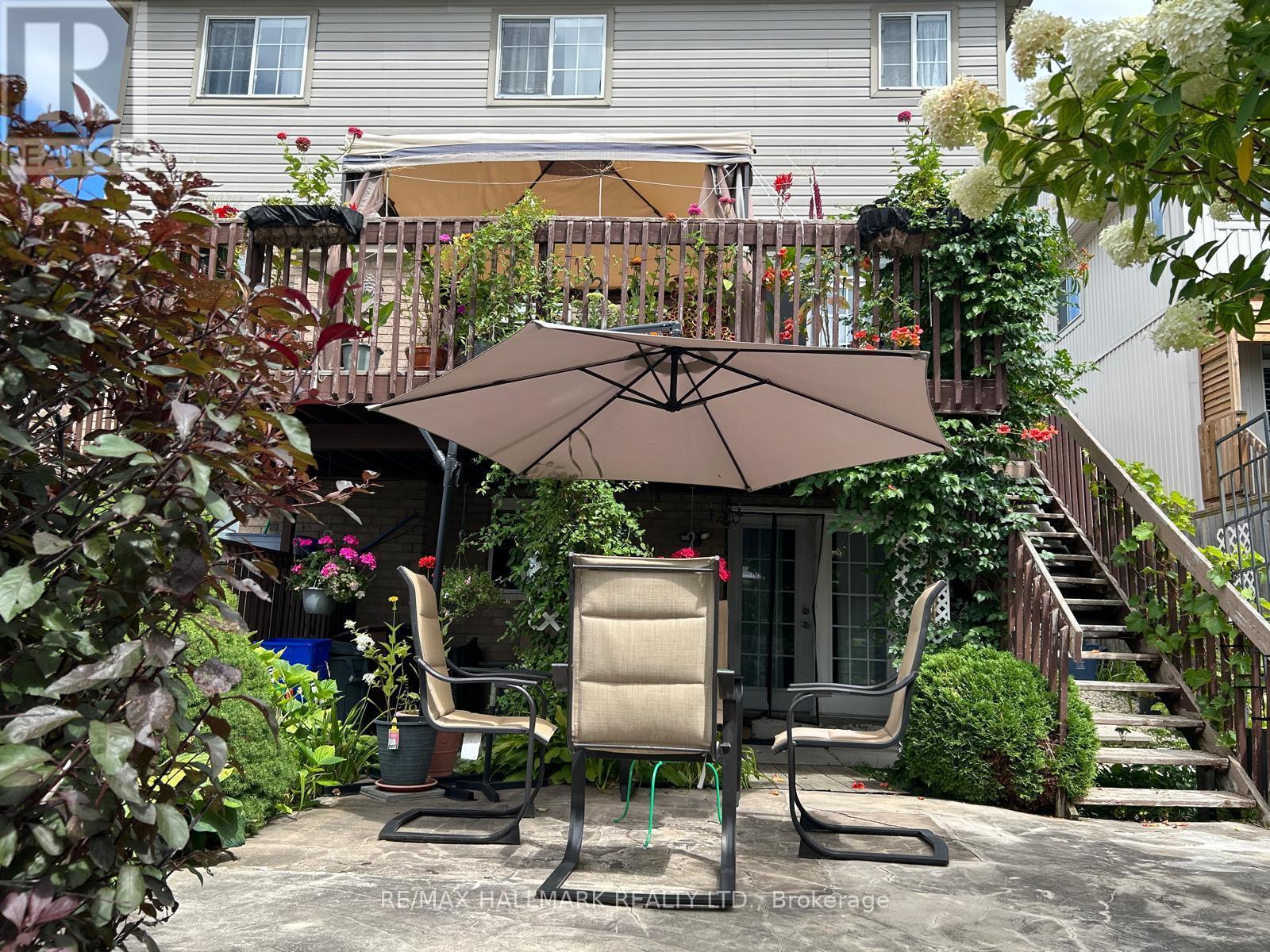 1109 Keswick Court, Oshawa, ON - Outdoor With Deck Patio Veranda